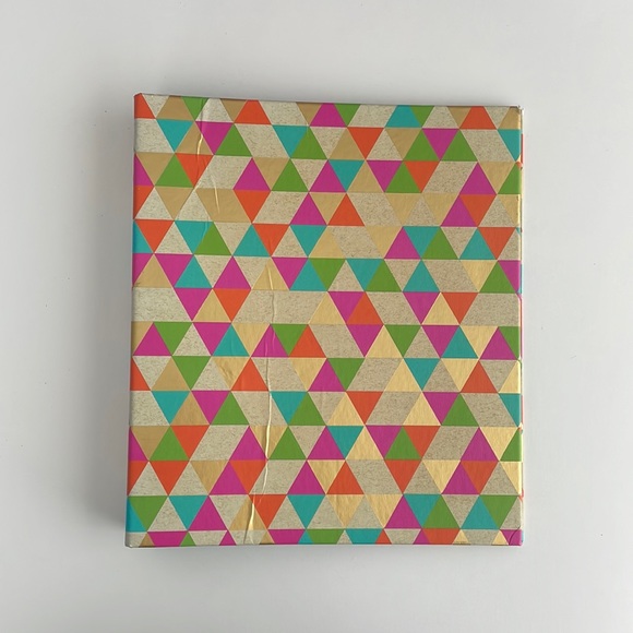 [ Greenroom 100% Recycled Binder - 2” w/ 1” Ring - Neon Geometric Triangle ] - Picture 1 of 8